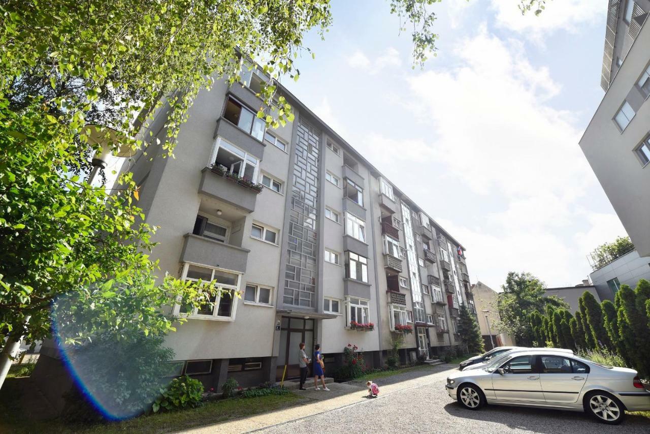 Appartement Hella 2 à Zagreb Extérieur photo